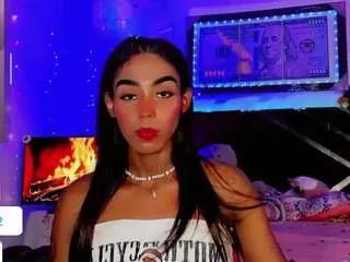 devilcharlotte on CamSoda 