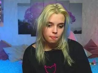dieracubitt on CamSoda 