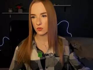 doll-vey on CamSoda 