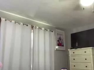 Offline dreamofjeane on CamSoda