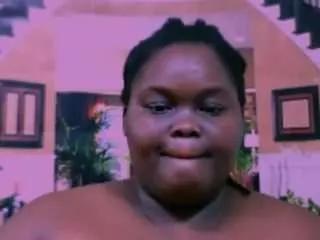 ebonyhotbuns on CamSoda 