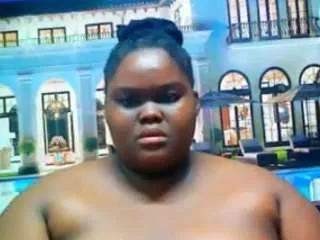 ebonyhotbuns on CamSoda 