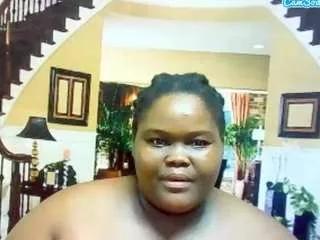 ebonyhotbuns on CamSoda 