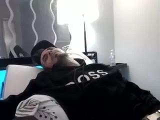edmonton1985780 on CamSoda 