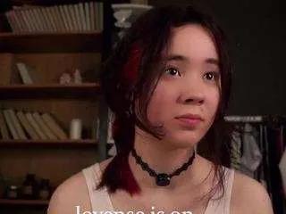 Freechat eleneeves on CamSoda