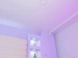 elizabeth-bree on CamSoda 