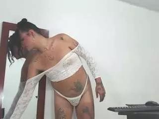 eloisaath on CamSoda 