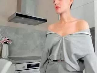 elvinacaudell on CamSoda 