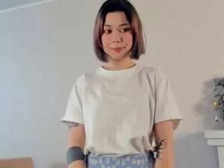 elvinaclagg on CamSoda 