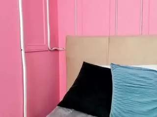 emelyy-carter on CamSoda 