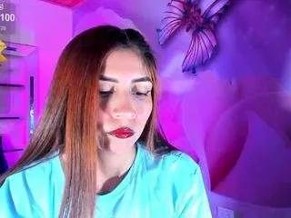 Offline emili-clark on CamSoda