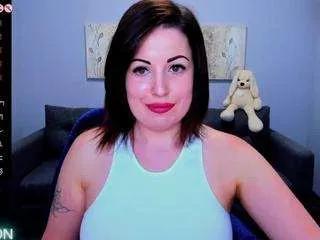 Freechat emilymidlton on CamSoda