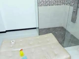 Freechat emma-fernandez18 on CamSoda