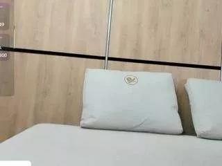 emma-koster on CamSoda 
