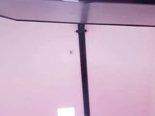 Freechat emma-ma on CamSoda