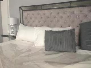 Freechat emma-nova on CamSoda