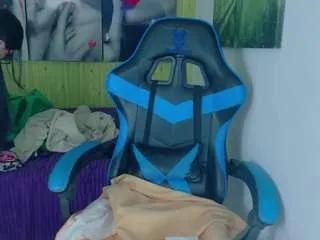 Offline emmaaharper on CamSoda