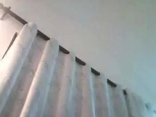 Offline emmaisabella on CamSoda