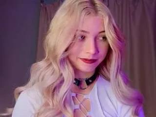 erlinafulwood on CamSoda 