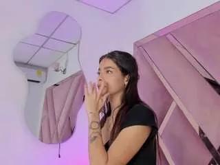 esmeraldaht on CamSoda 