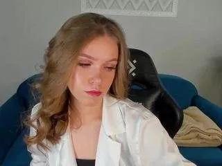 eva-stonee on CamSoda 