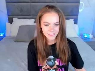 eva-stonee on CamSoda 