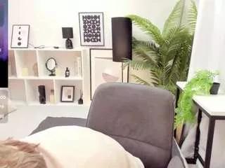 evelynjoyful on CamSoda 