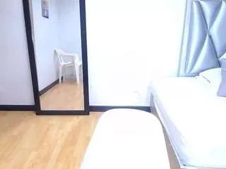 exotic-karmella on CamSoda 