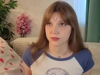 Offline falineappleberry on CamSoda