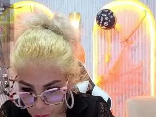 Freechat ferchis-conejita-tp on CamSoda