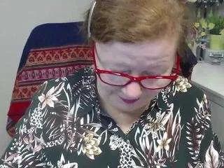 Offline flirtyadele on CamSoda