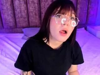Offline fluffybubble21 on CamSoda