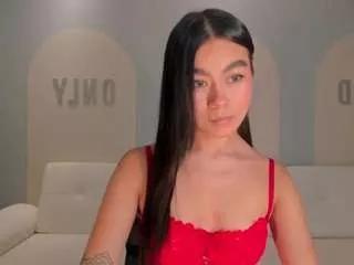 gigilee on CamSoda 