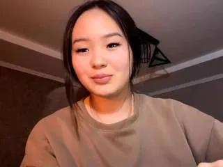 Freechat ginaweinhold on CamSoda