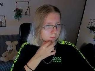 Freechat gloria-bubble on CamSoda