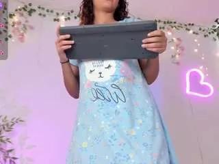 haleyshyy on CamSoda 