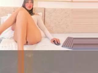 hanajameela on CamSoda 