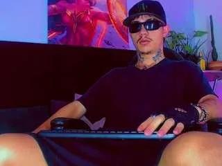 Freechat hannilest on CamSoda