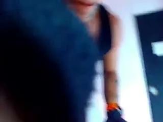 Freechat hannilest on CamSoda