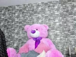 heidywills on CamSoda 