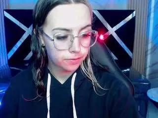 hela-v on CamSoda 