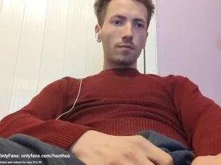 hocthus on CamSoda 