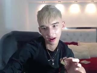 hot-starboy on CamSoda 