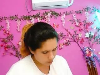 Offline hotvanesacrazy18 on CamSoda