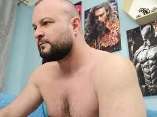 hugearms on CamSoda 