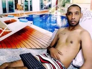 Freechat indianmagicmike on CamSoda