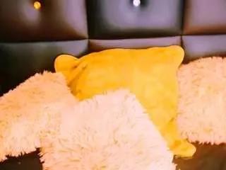 indianserishax on CamSoda 