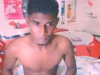 Freechat indianthuggin on CamSoda