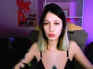 isa-luxury on CamSoda 