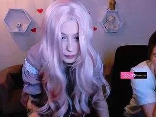 isa-luxury on CamSoda 